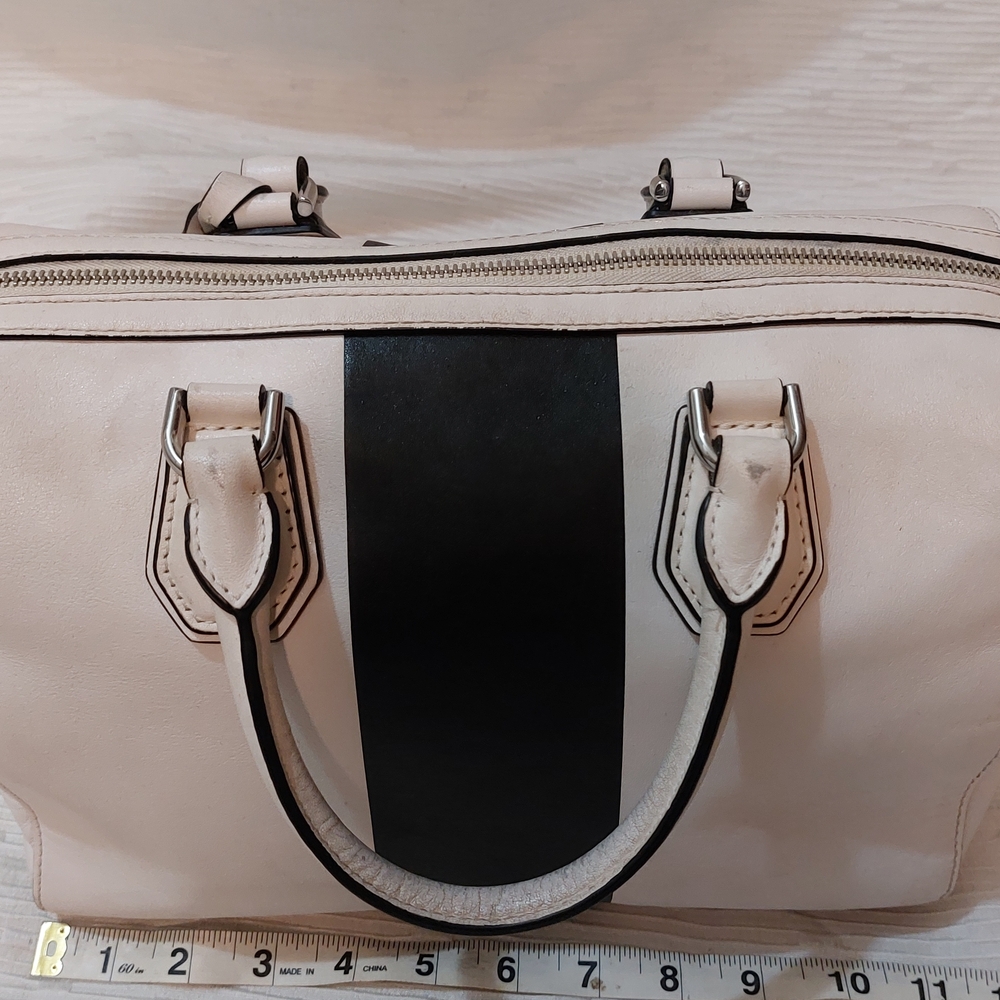 Michael Kors Ivory and Ebony Satchel - Picture 8 of 16
